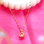 Women’s Sparkling Swan Pendant 18K Gold Plated Jewelry