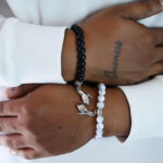 Long distance relationship jewelry hand in hand magnetic charm