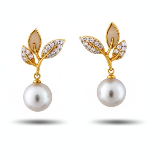 Sophisticated Anti-Tarnish Leaf Drop Pearl Earrings for Women