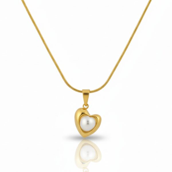 Classic 18K Gold Plated Pearl Heart Necklace for Women