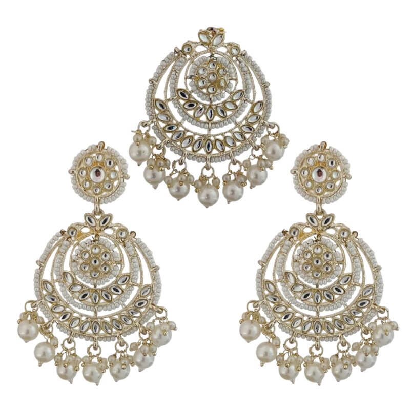 Gorgeous Gold Kundan Chandelier Jhumka Earring with Maang Tikka