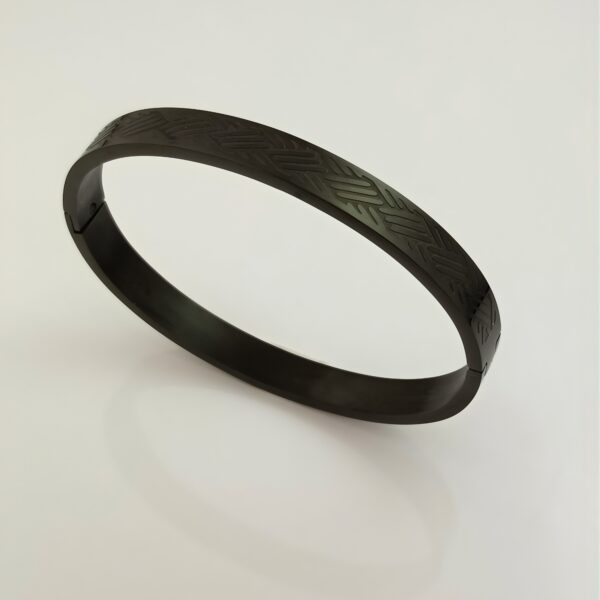 Stylish Geometric Woven Design Black Kada Bracelet for Men